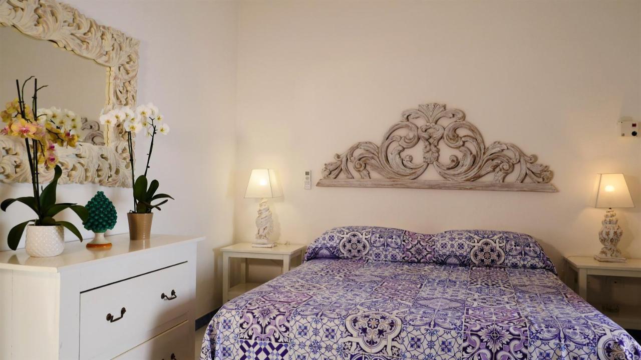 La Piazza Luxury Hotel & Spa Panarea Exterior foto