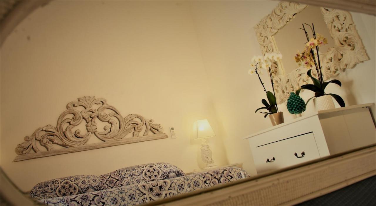 La Piazza Luxury Hotel & Spa Panarea Exterior foto