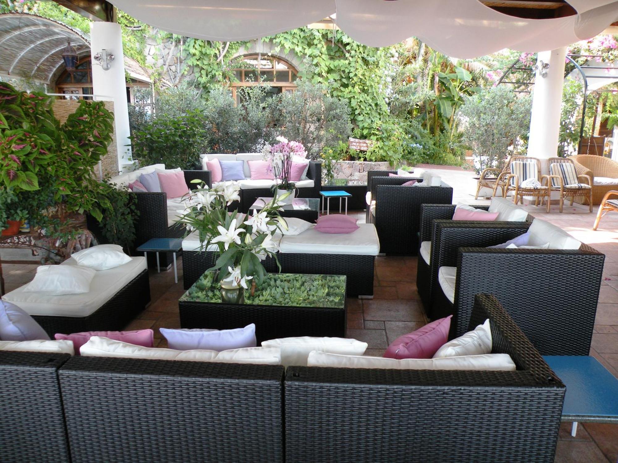 La Piazza Luxury Hotel & Spa Panarea Exterior foto